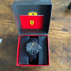 Ferrari Pista 5Bar Watch (Black)